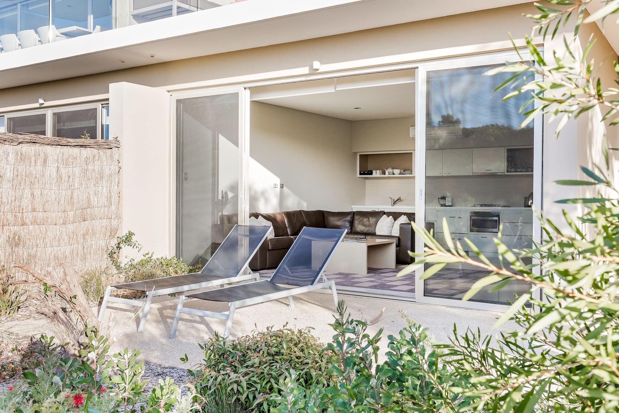Smiths Beach Resort Yallingup Εξωτερικό φωτογραφία A typical apartment at the complex